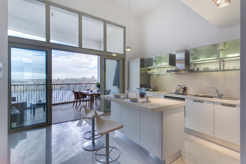 Marvellous Apartment In Tigne Point スリーマ エクステリア 写真